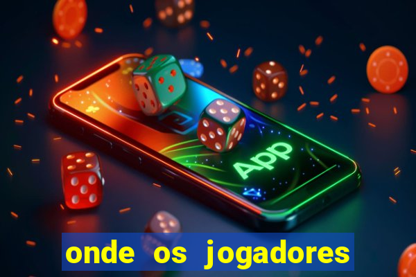 onde os jogadores do corinthians moram